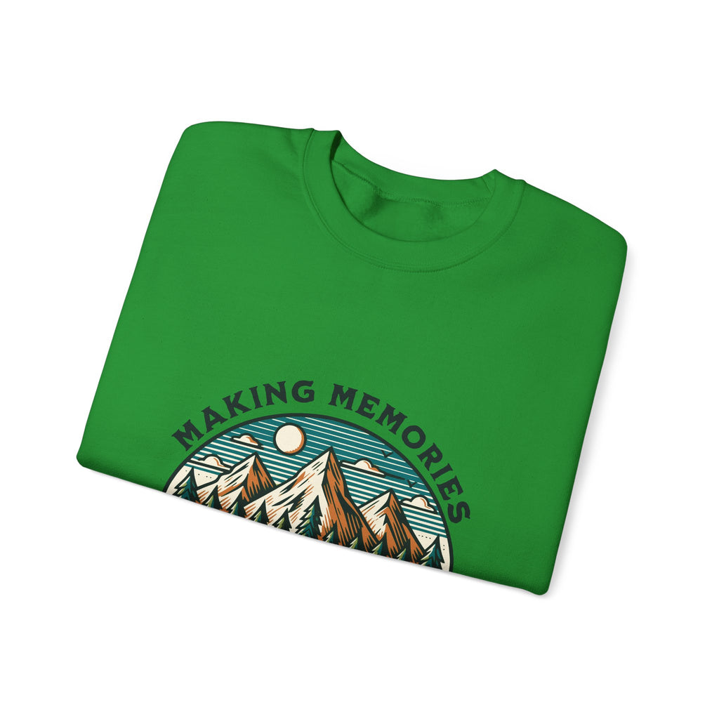 Making Memories Unisex Heavy Blend™ Crewneck Sweatshirt